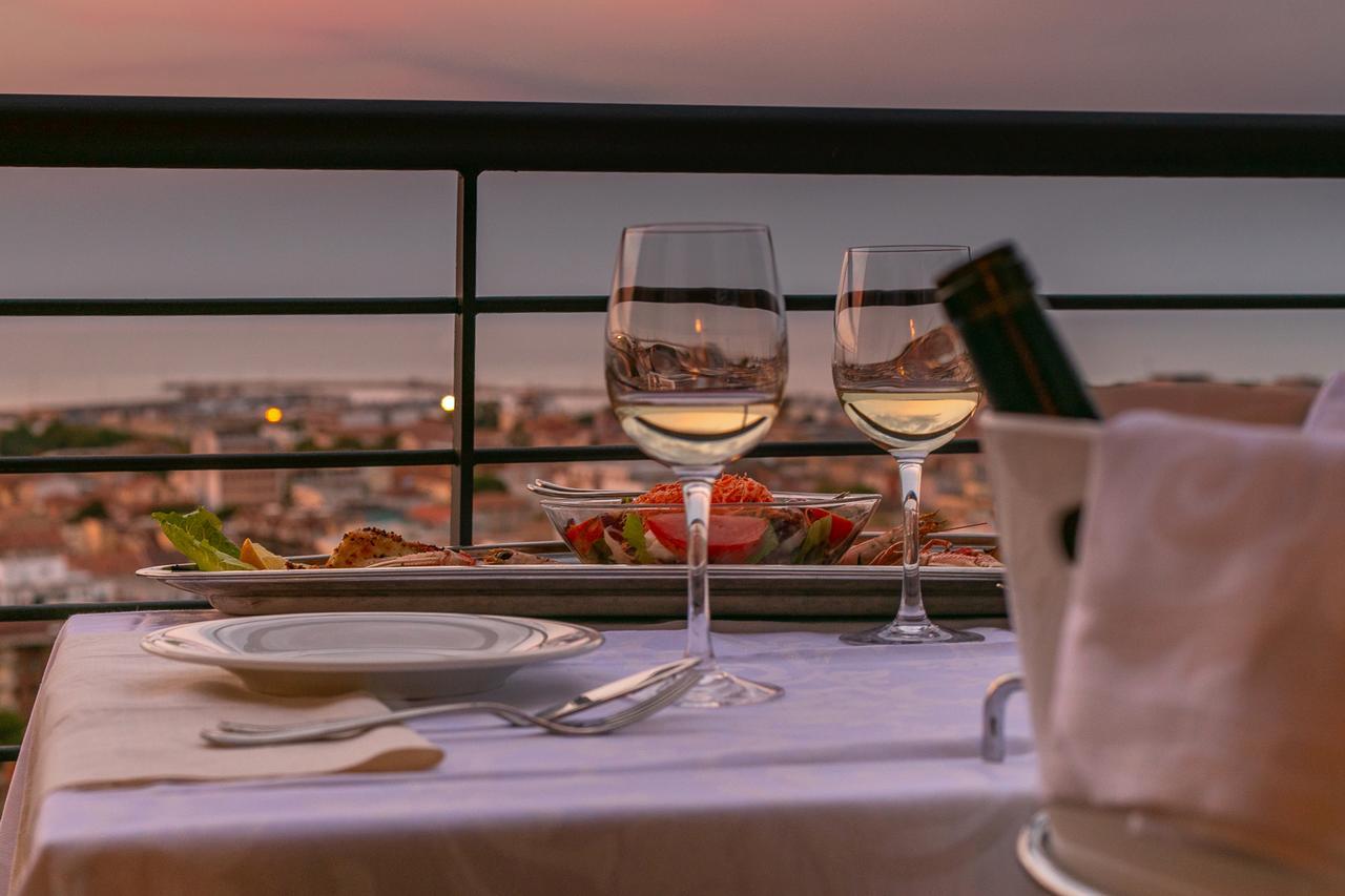Bellavistarelax Hotell Giulianova Exteriör bild